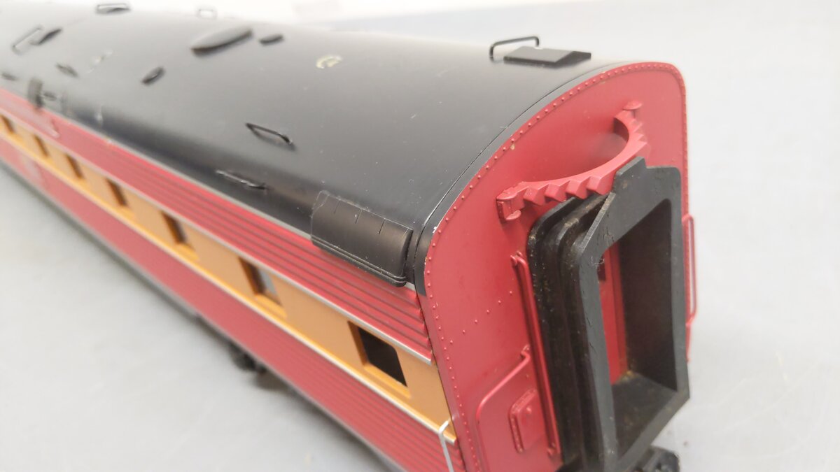 USA Trains 31093 G Southern Pacific Daylight Diner Car - Metal Wheels VG