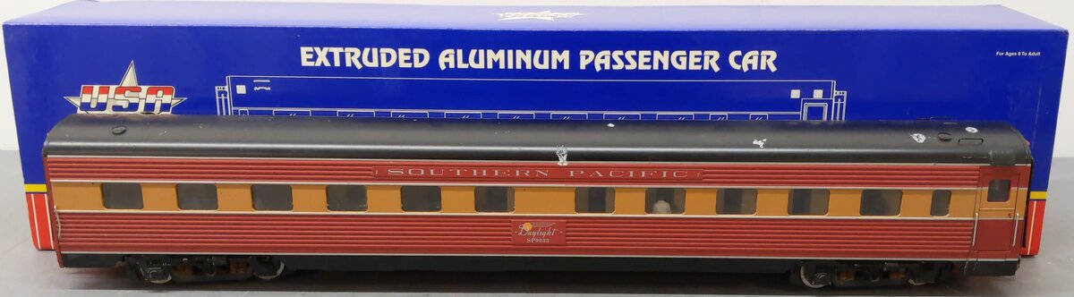 USA Trains R31095 Southern Pacific Daylight Sleeper 2 #9033 VG/Box