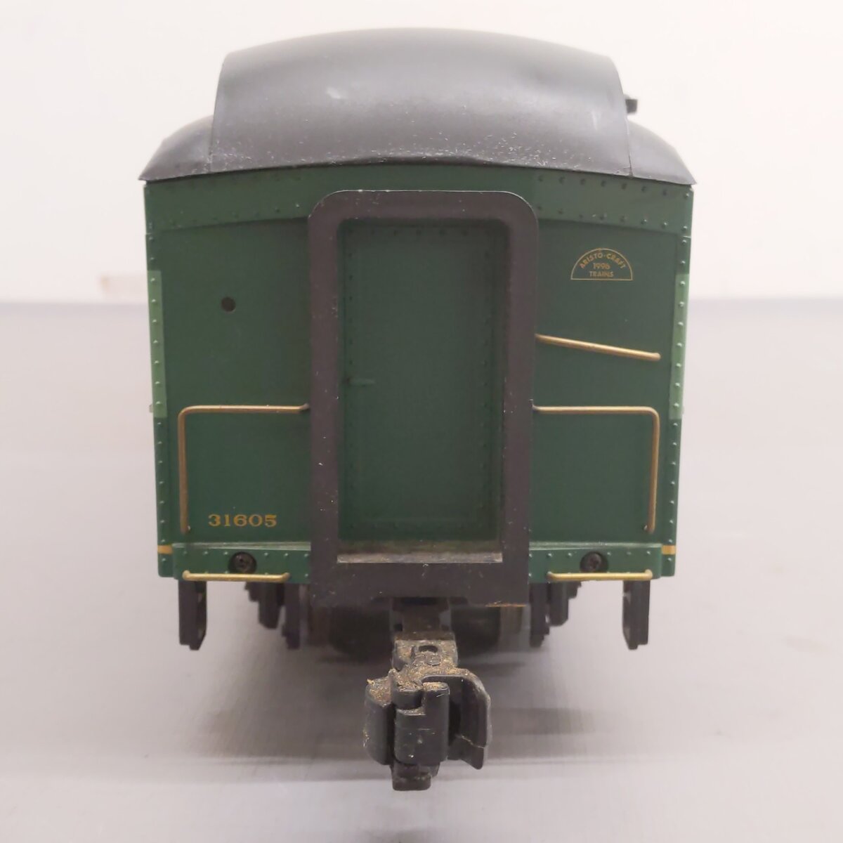 Aristo-Craft 31605 G Scale Southern Heavyweight RPO Coach - Metal Wheels EX