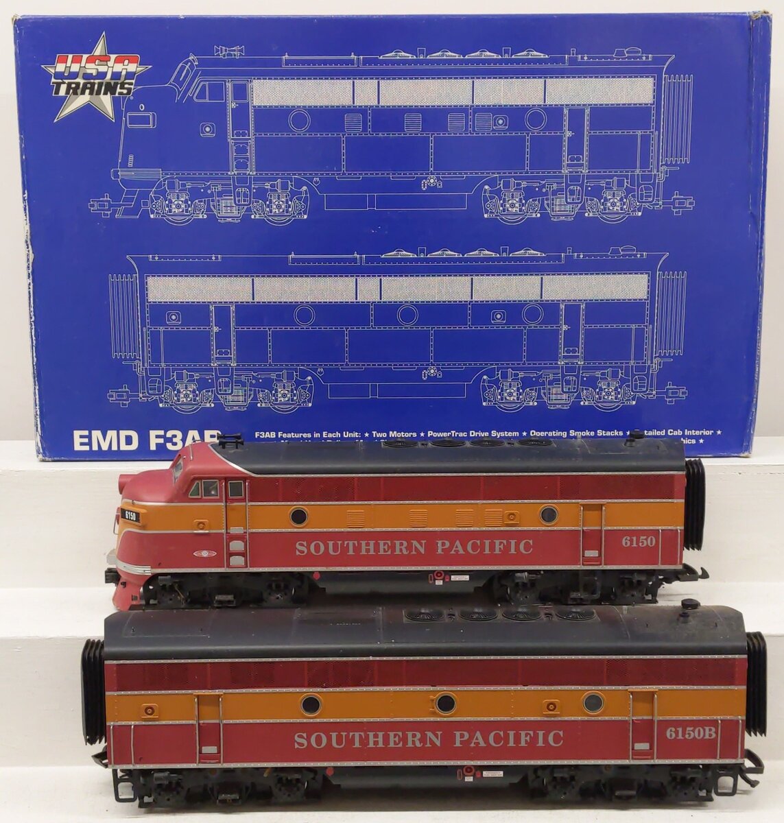 USA Trains R22270 G Scale Southern Pacific EMD F3AB Diesel Locomotive Set #6150/Box