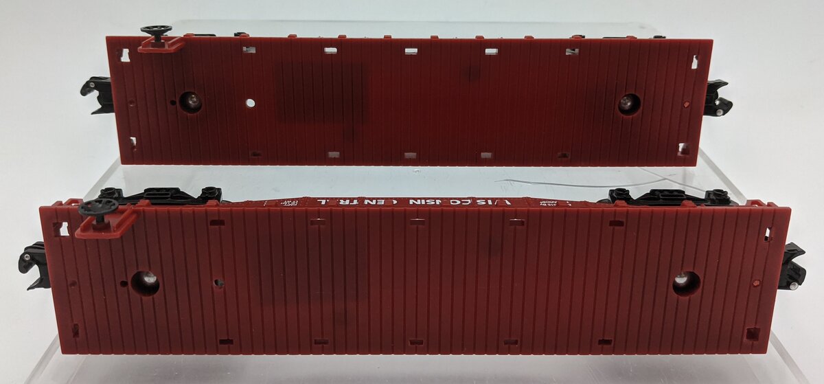 Menards O Gauge Wisconsin Central Flatcars (2): #50770 & #51103 VG