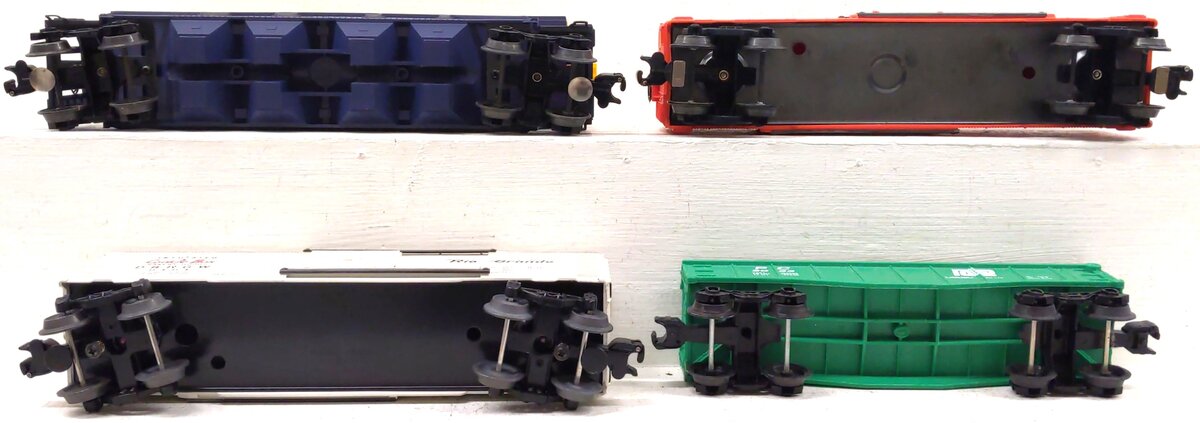 Lionel Assorted O Gauge Freight Cars: 9200, 6464, 9114, 9033 [4] VG