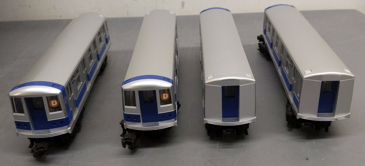 MTH 30-2211-0 O MTA R-17 Subway Set with Loco-Sound (Set of 4) LN/Box