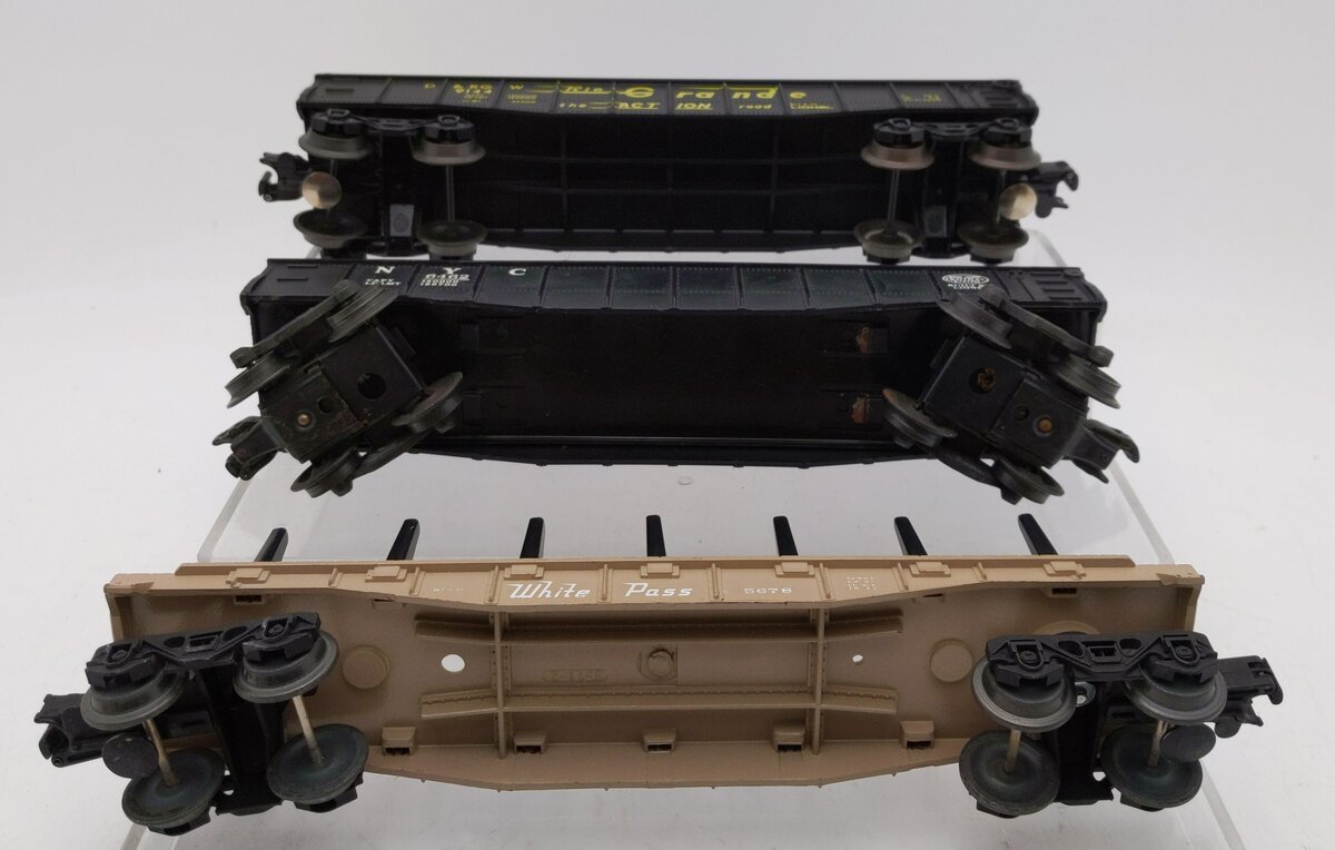 Lionel O Gauge Assorted Freight Cars: 6-9144, 6462 & 5678 [3] EX