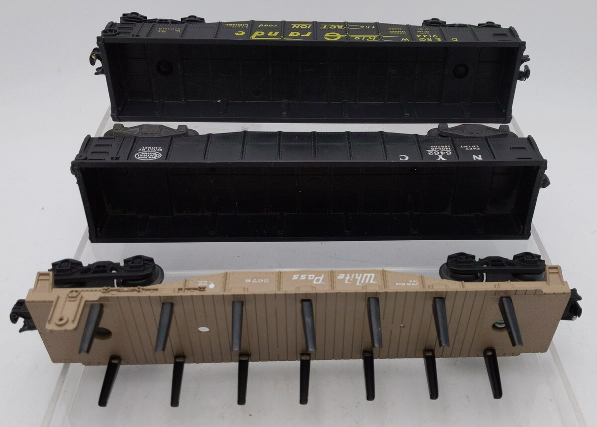 Lionel O Gauge Assorted Freight Cars: 6-9144, 6462 & 5678 [3] EX