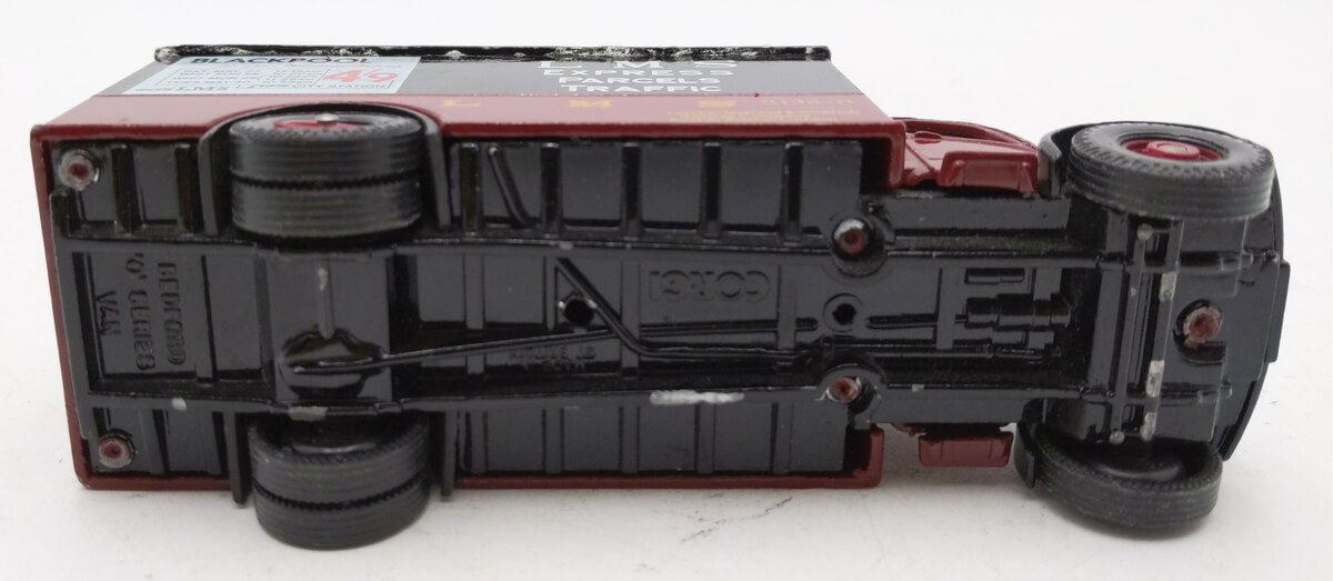 Corgi DG199005 1:76 Die Cast Scammell Mechanical Horse Box Trailer LMS EX