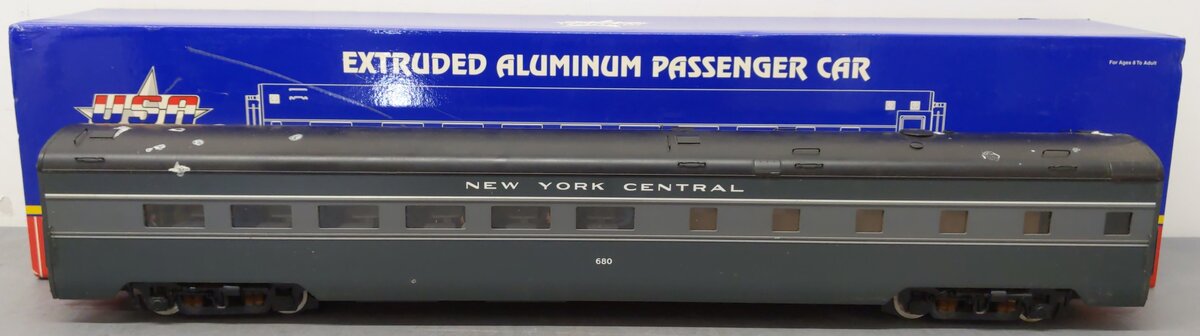 USA Trains R31033 G NYC 20th Century Limited Diner Lighted #2 - Metal Wheels VG/Box