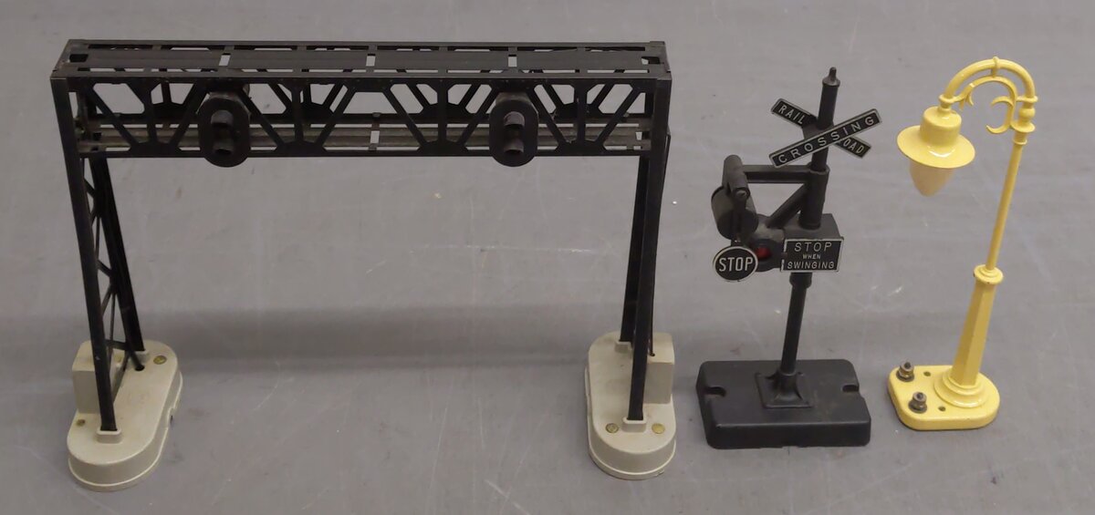 Lionel O Gauge Vintage Accessories; 450, 140, 58 [3] VG/Box