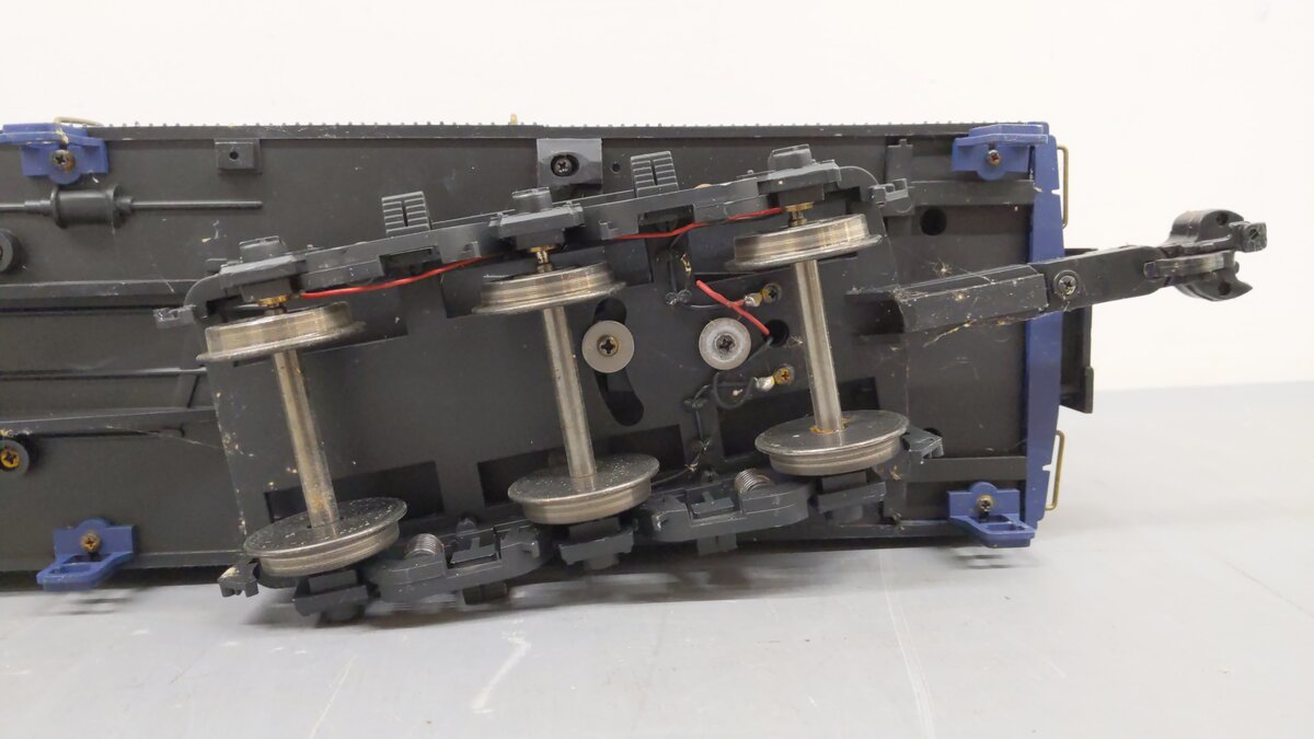 Aristo-Craft 31602 B&O Heavyweight RPO Passenger Car - Metal Wheels VG