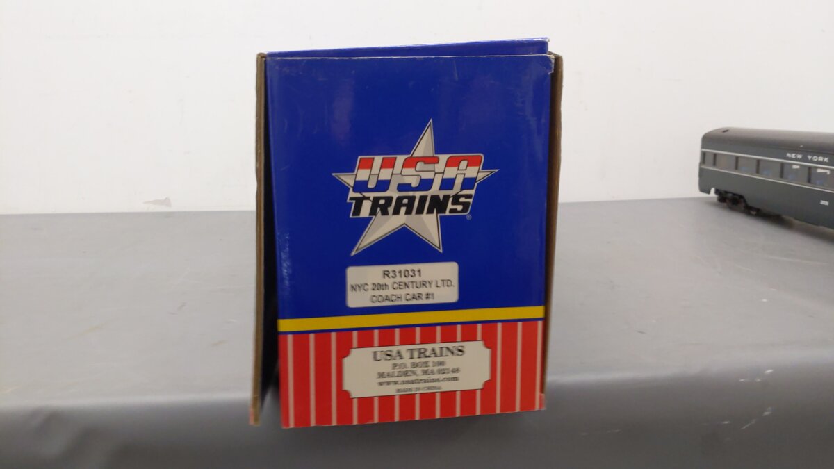 USA Trains R31031 G Scale New York Central Aluminum Coach VG/Box