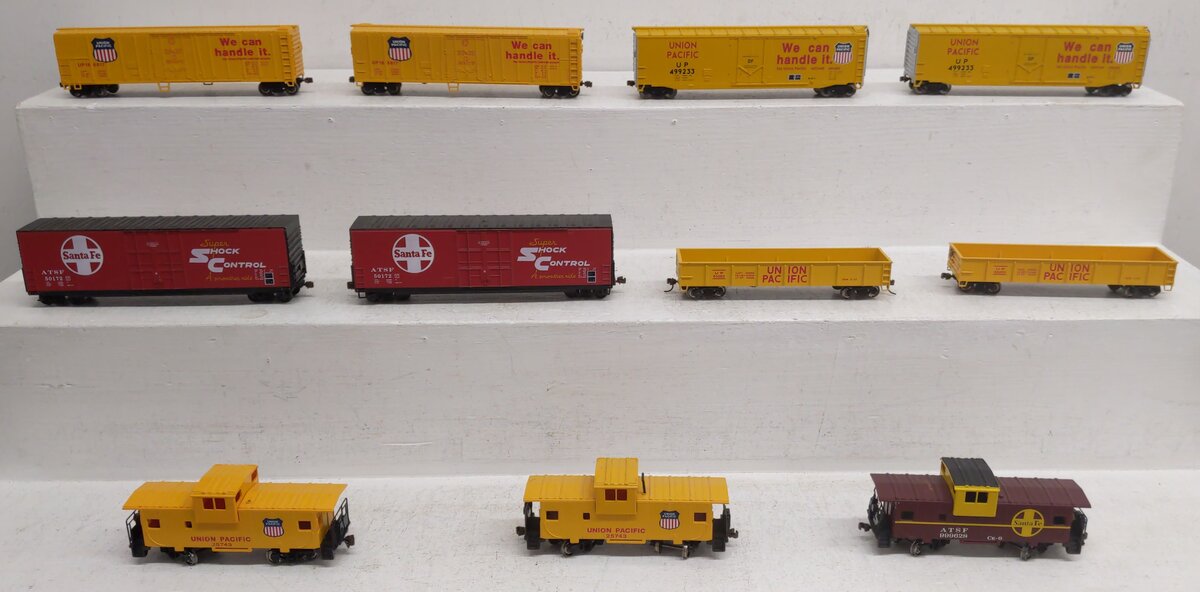 Bachmann HO Gauge Assorted Freight Cars [11] EX