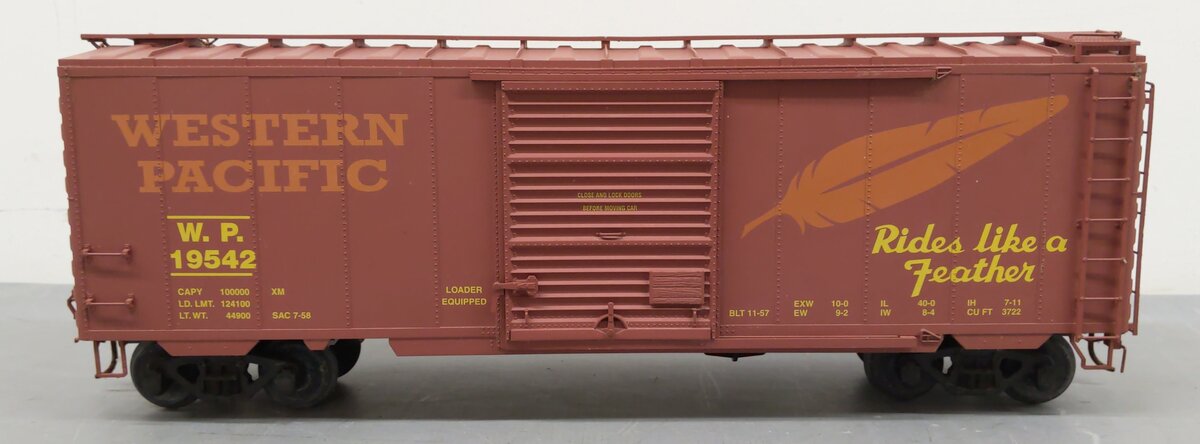 USA Trains R19219C G Scale Western Pacific 40' Boxcar #19542 VG