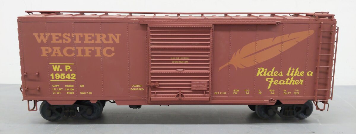 USA Trains R19219C G Scale Western Pacific 40' Boxcar #19542 VG
