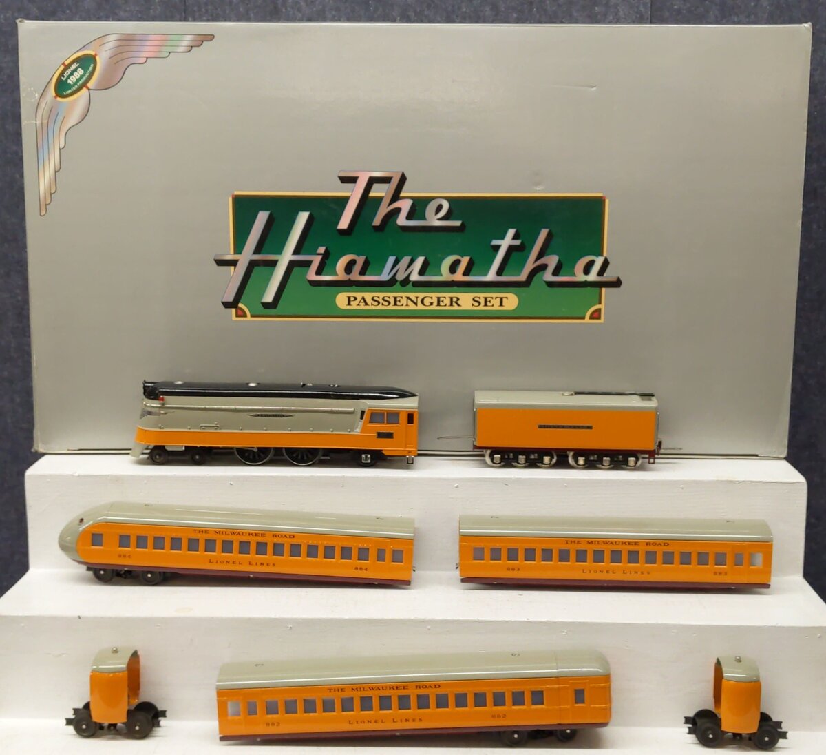 Lionel 6-51000 O Gauge Hiawatha Streamlined Steam Passenger Train Set EX/Box
