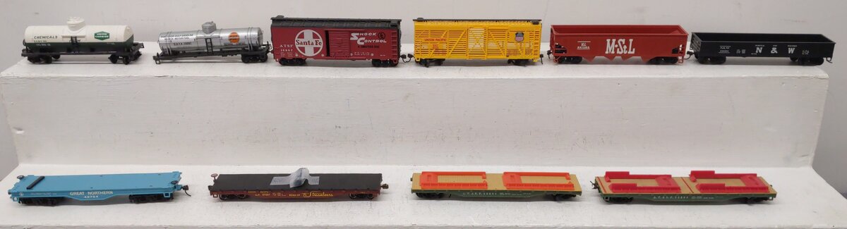 Bachmann HO Gauge Assorted Freight Cars [10] EX