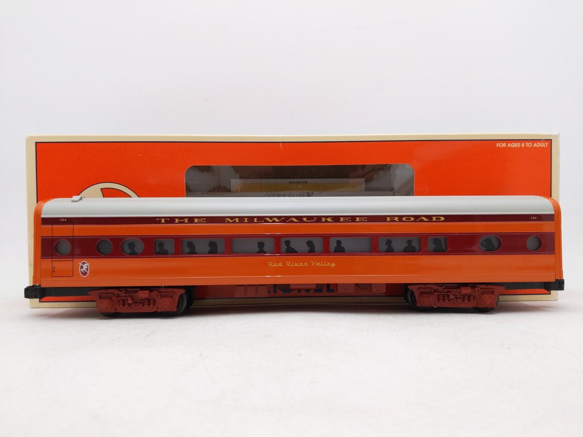 Lionel 6-19185 O Gauge Milwaukee Red River Valley Aluminum Coach #194 EX/Box
