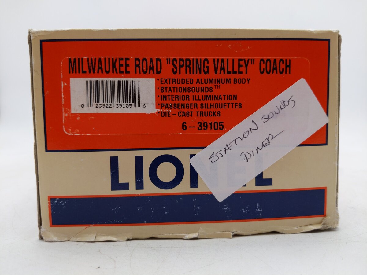 Lionel 6-39105 O Gauge Milwaukee Road Hiawatha "Spring Valley" Coach #197 EX/Box