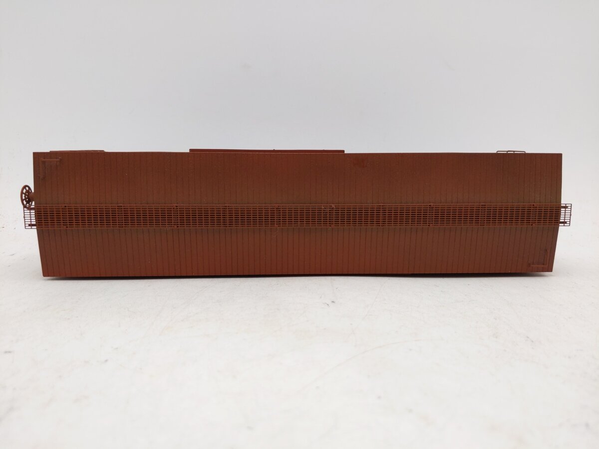 Lionel 6-52458 O Gauge Milwaukee Road Stock Car #102721 EX/Box