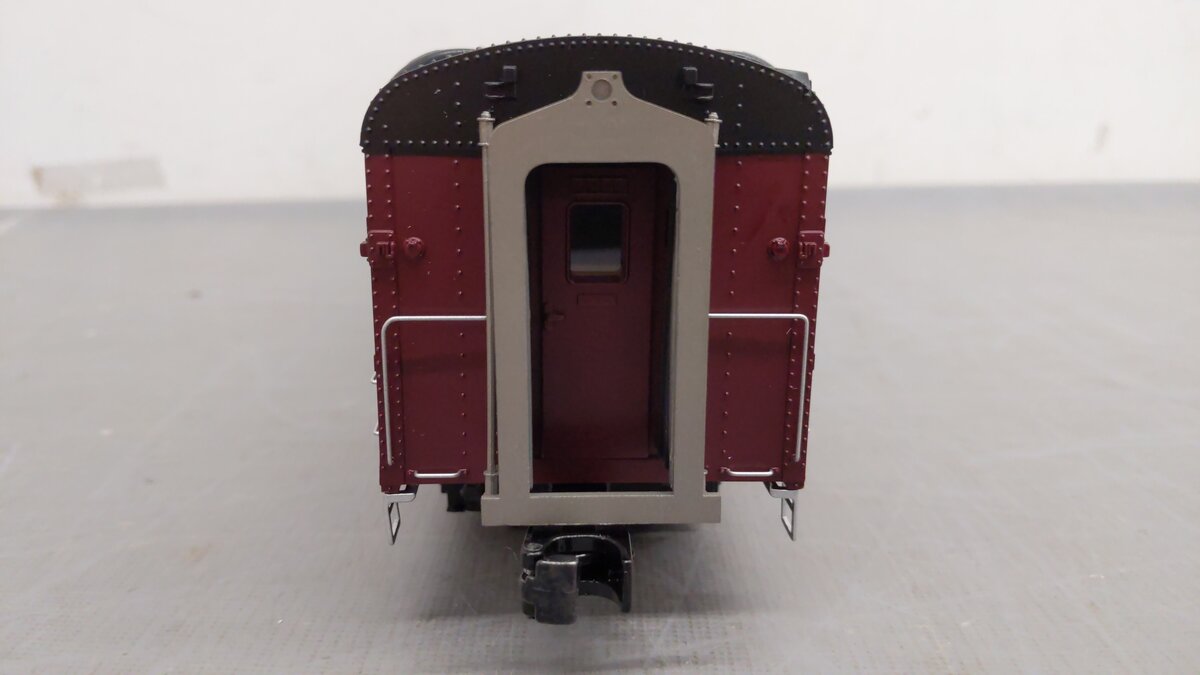 MTH 20-64267 O Norfolk & Western 70' Streamlined RPO Passenger Car EX/Box