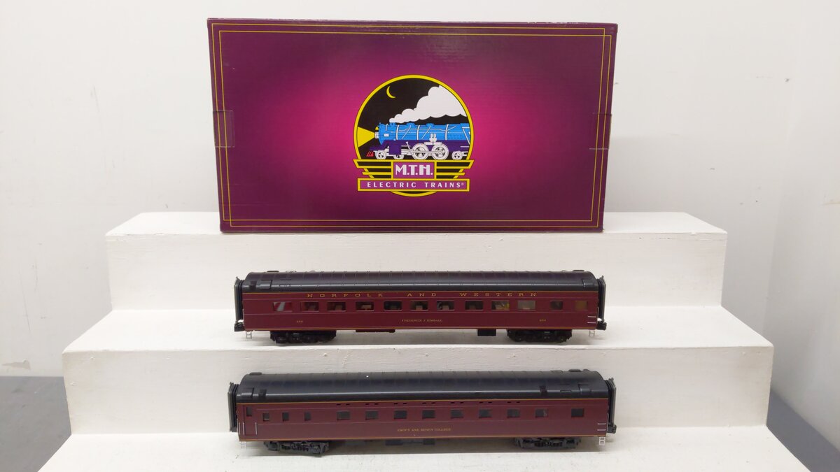 MTH 20-64264 O Norfolk & Western 70' Streamlined Sleeper/Diner Passenger Set (2) EX/Box