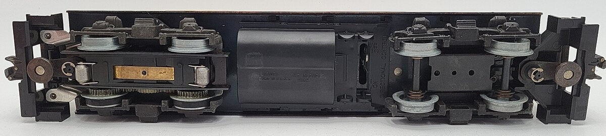 Lionel 6-8359 O Gauge Chessie System GM Gold GP7 Diesel Engine VG/Box