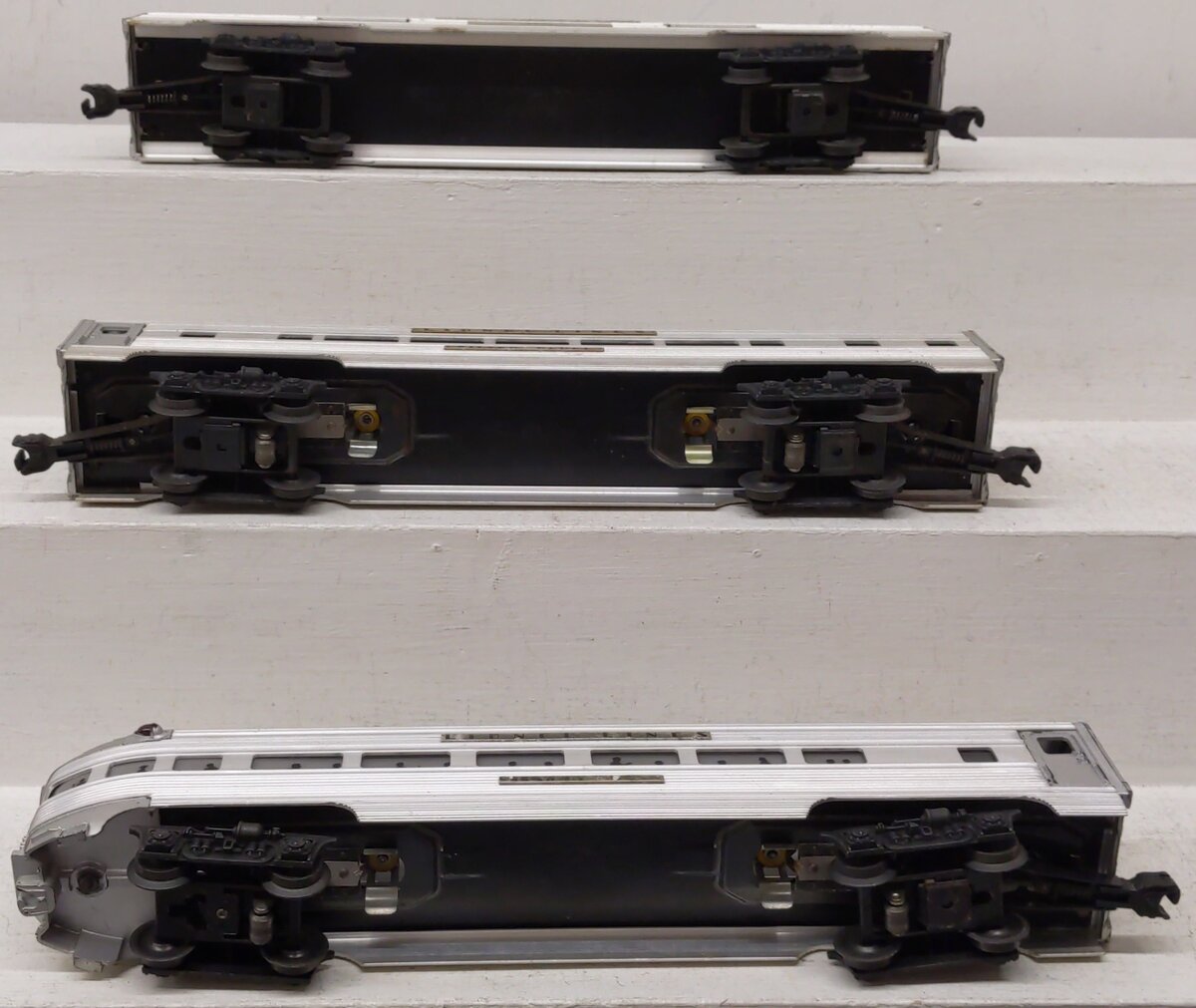 Lionel Vintage O Gauge Lionel Lines Aluminum Passenger Cars: 2530, 2531, 2534 VG/Box