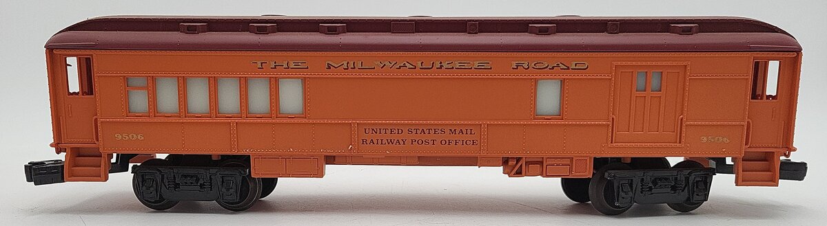 Lionel 6-9506 O Gauge Milwaukee Road Combine Car EX/Box
