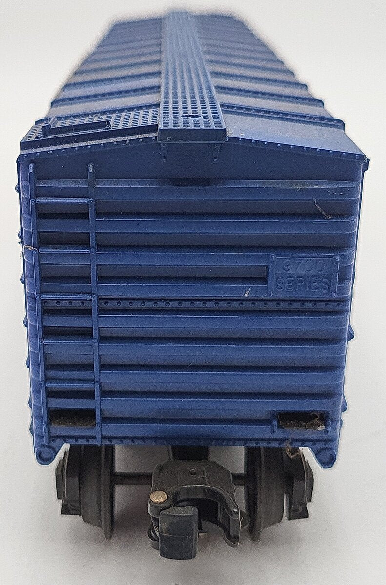 Lionel 6-9748 O Gauge CP Rail Blue Boxcar #9748 VG/Box