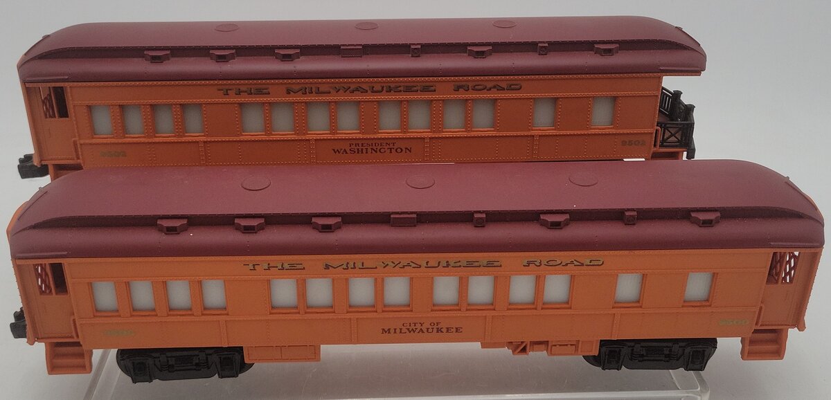 Lionel O Gauge Milwaukee Road Passenger Cars- #9500 & 9502 [2] EX