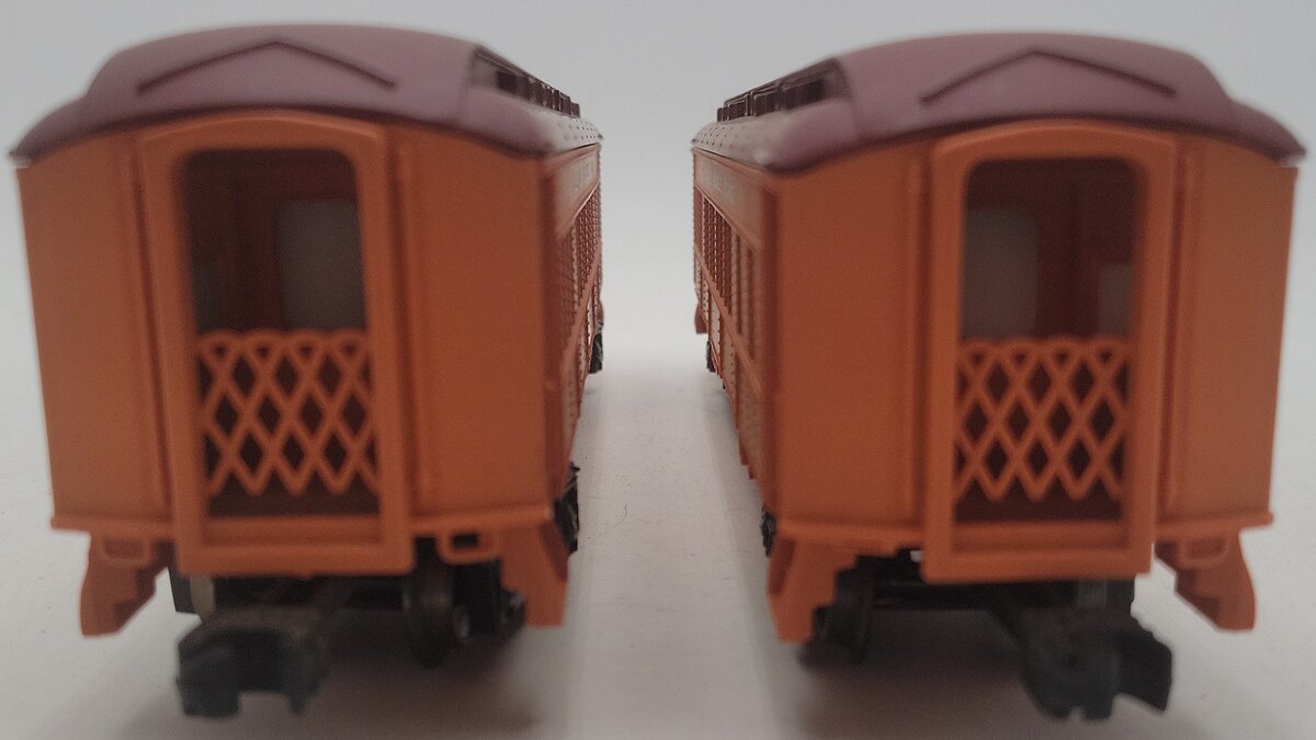 Lionel O Gauge Milwaukee Road Passenger Cars- #9500 & 9502 [2] EX