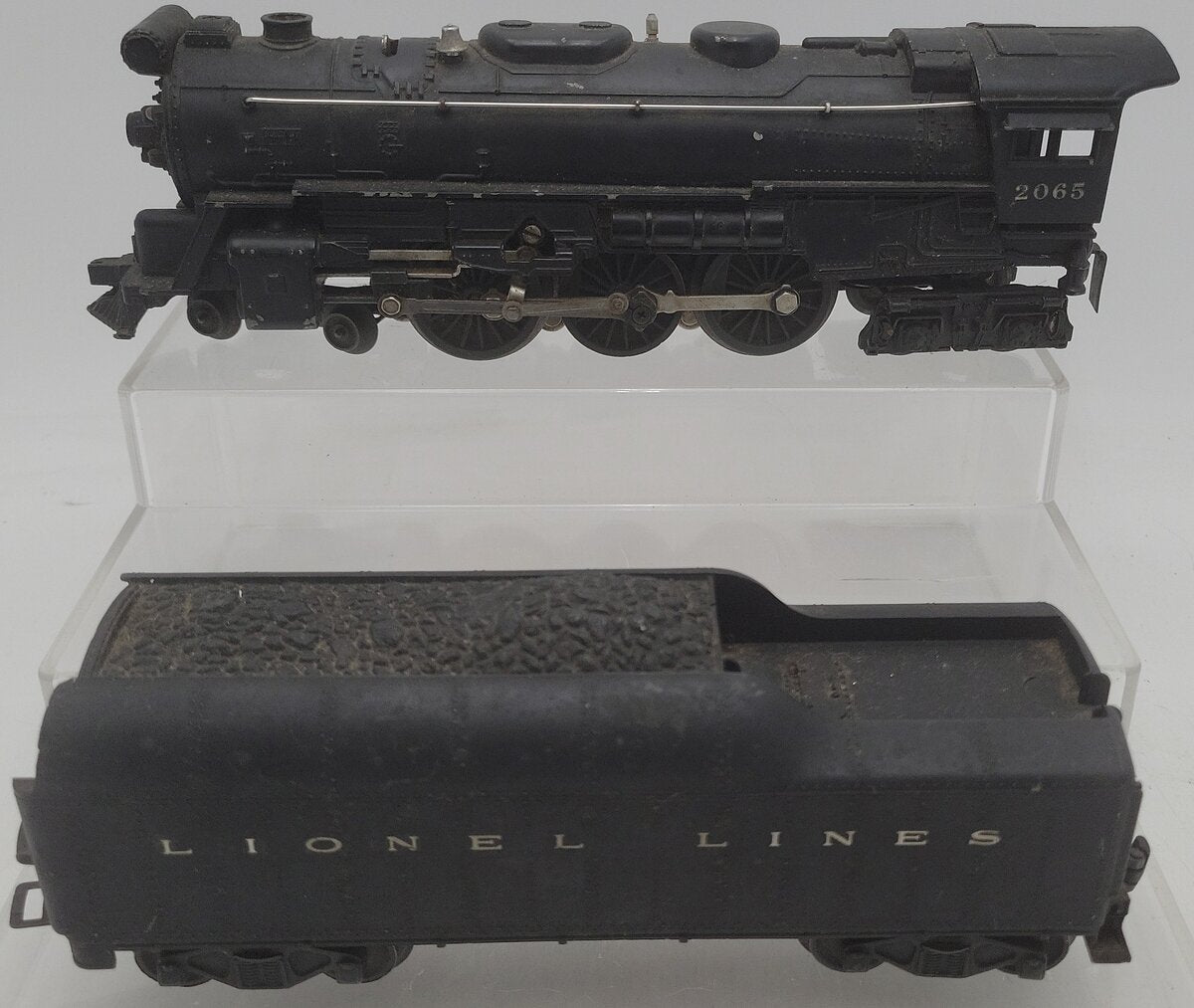 Lionel 2065 Vintage O 4-6-4 Small Hudson Steam Locomotive & 2046W Tender VG