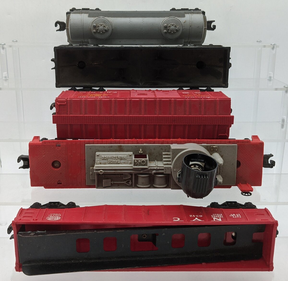 Lionel O Gauge Assorted Freight Cars: #6342, #25000, #6014, #6822, & #6465 [5]
