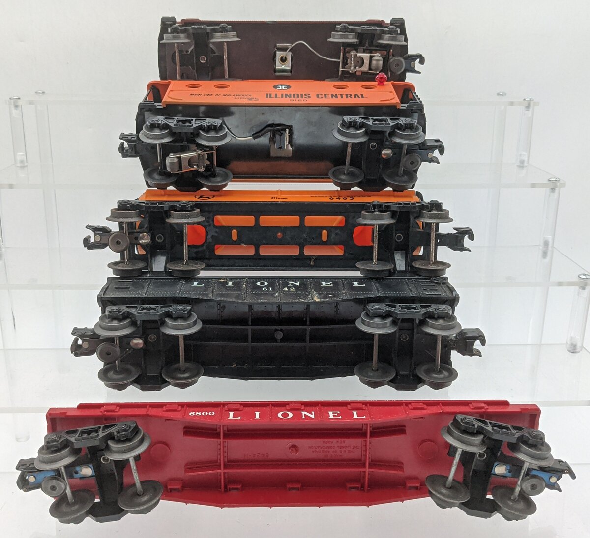 Lionel O gauge Assorted Freight Cars (5): #6437, #6800 #6465, #6142, & #9160