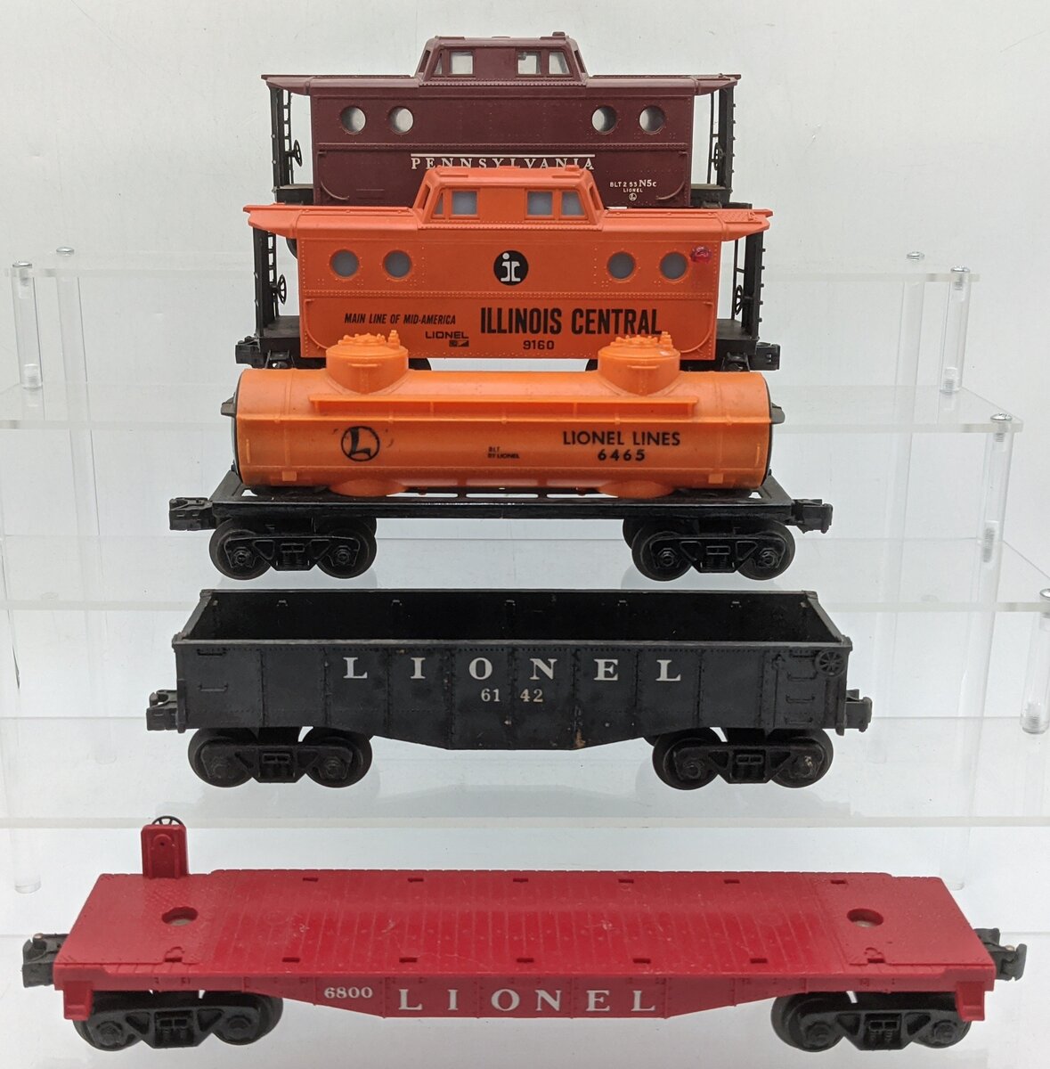 Lionel O gauge Assorted Freight Cars (5): #6437, #6800 #6465, #6142, & #9160