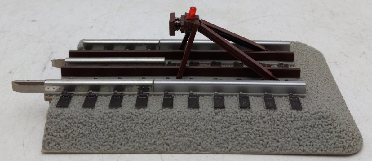 Lionel 6-12035 O Gauge FasTrack Lighted Bumper VG