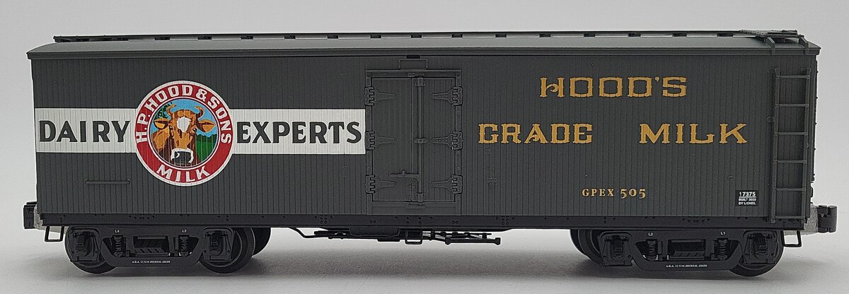 Lionel 6-17375 O Gauge Hood's Milk Refrigerator Car #505 LN