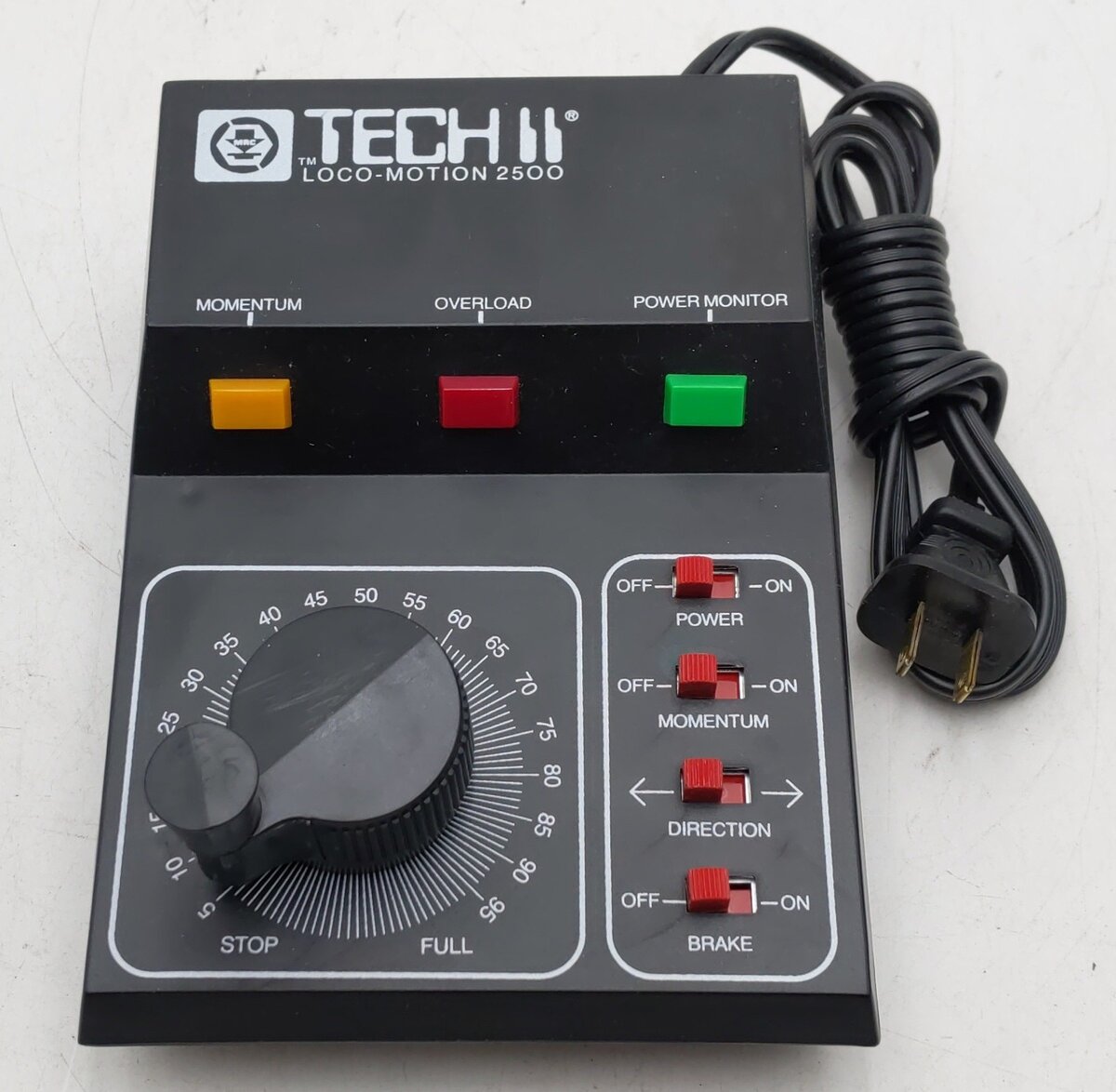 MRC 2500 HO Loco-Motion Tech II Model Train Control EX/Box
