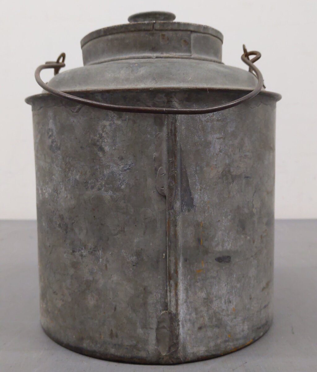 Vintage Burlington Route Railroad Oil Water Kerosene Lamps Can with Lid