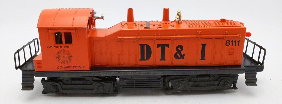 Lionel 6-8111 O Gauge DT&I NW-2 Switcher Diesel Locomotive EX
