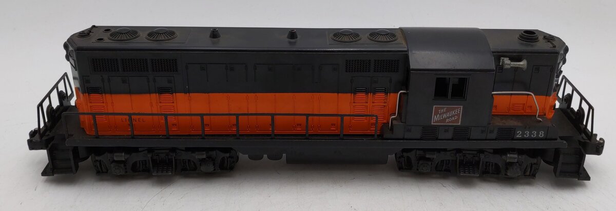 Lionel 2338 Vintage O Gauge Milwaukee Road Powered GP-7 Diesel Locomotive EX