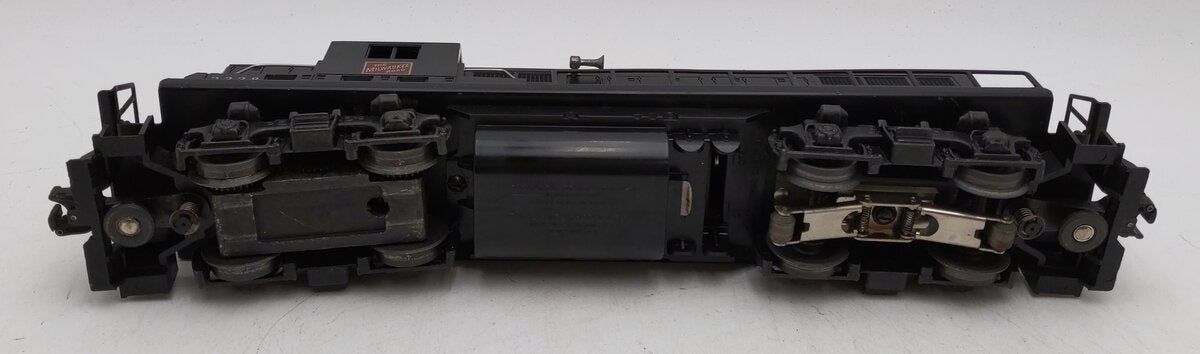 Lionel 2338 Vintage O Gauge Milwaukee Road Powered GP-7 Diesel Locomotive EX
