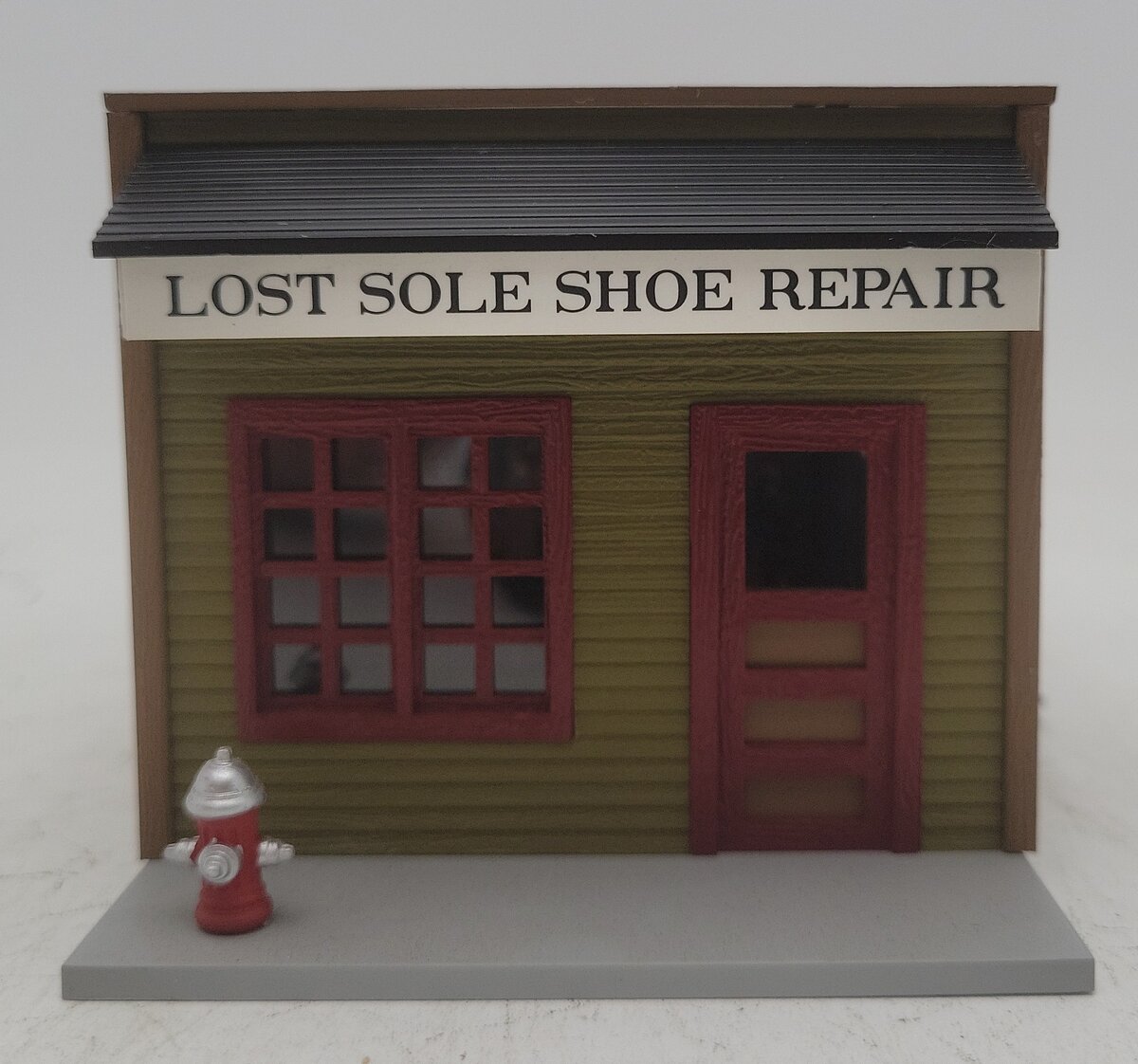 MTH 30-90396 O Lost Sole Shoe Repair Small Country Store EX