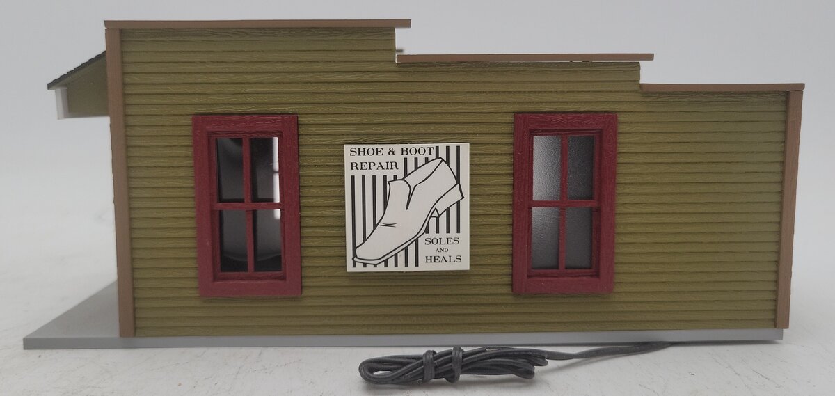 MTH 30-90396 O Lost Sole Shoe Repair Small Country Store EX
