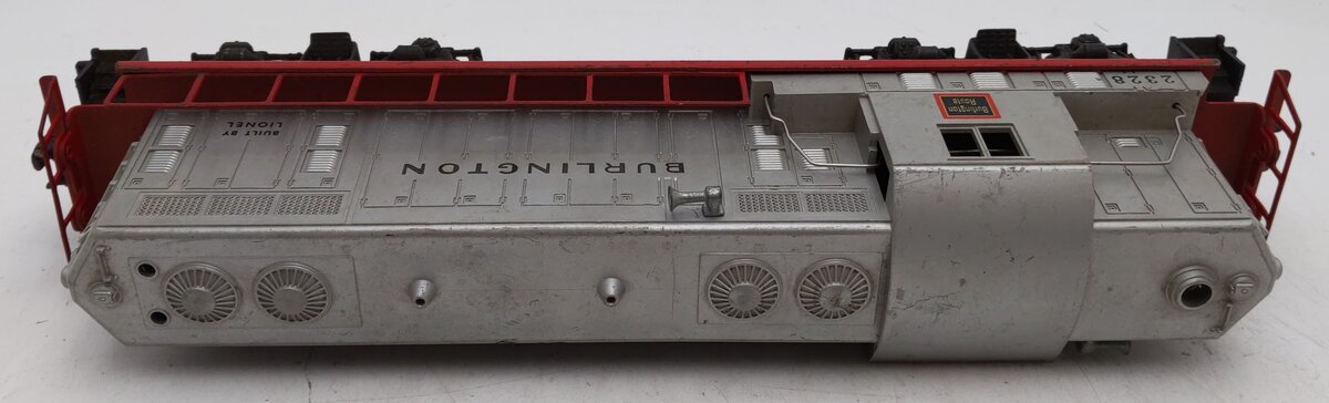 Lionel 2328 Vintage O Burlington GP-7 Powered EMD Diesel Locomotive EX