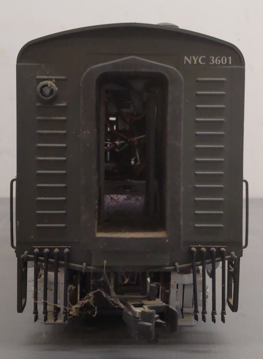 USA Trains R22252 G Scale New York Central F3 B Unit Locomotive #3601 VG