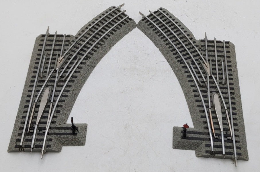 Lionel 6-12045/6-12046 FasTrack O36 Left Hand & Right Hand Remote Switches [2] EX