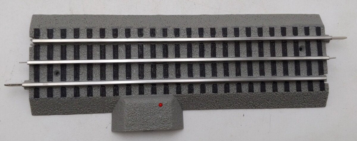 Lionel 6-37110 LionChief FasTrack Terminal Track Section [8] EX