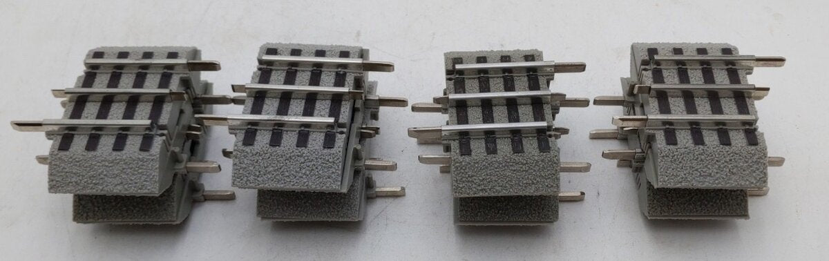 Lionel 6-12026 O Gauge FasTrack 1-3/4 Inch Straight Track (16) EX