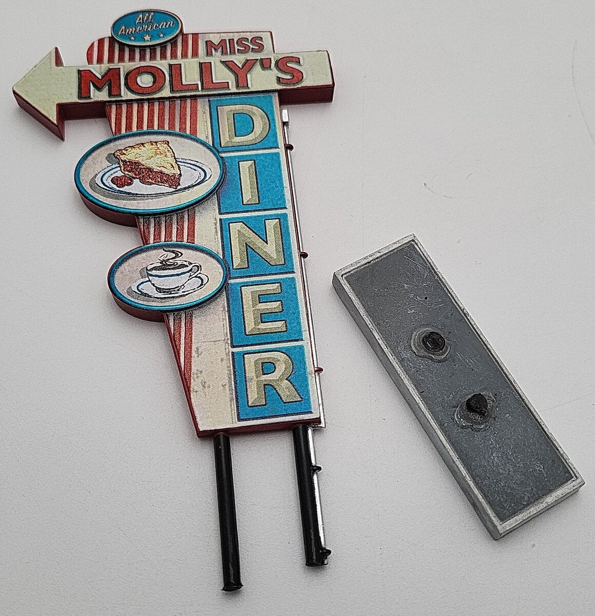 Woodland Scenics BR5870 O Built-N-Ready Miss Molly's Diner-Assembled EX/Box