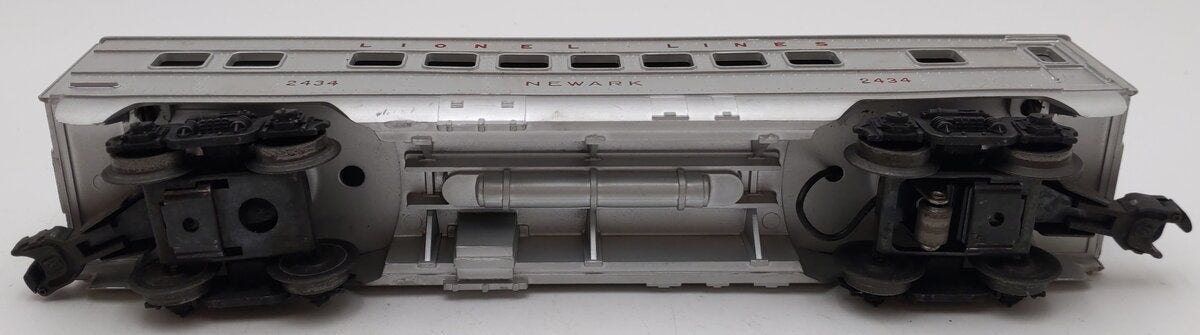 Lionel 2434 Vintage O Lionel Lines Illuminated Newark Passenger Car/Box